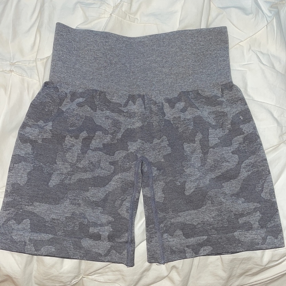 NVGTN shorts